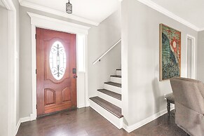 Serene Oasis In Daphne: Cozy Home With Giant Oaks 4 Bedroom Home