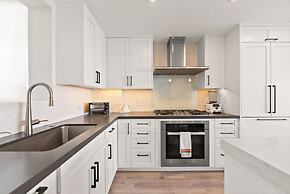 Colony Surf 1503 1504 1 Bedroom Condo