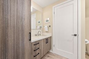 Colony Surf 1503 1504 1 Bedroom Condo