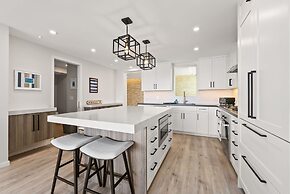 Colony Surf 1503 1504 1 Bedroom Condo