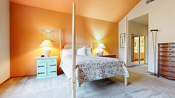 Snowcreek Iv #545 3 Bedroom Condo