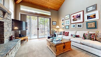 Snowcreek Iv #545 3 Bedroom Condo