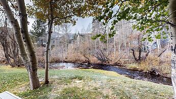 Snowcreek Iv #545 3 Bedroom Condo