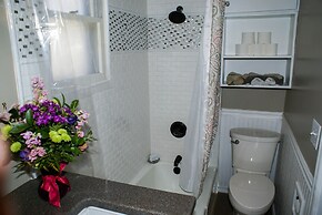 My Home Is Your Home 2 Bedroom Home