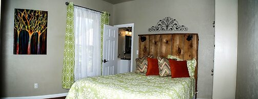 My Home Is Your Home 2 Bedroom Home