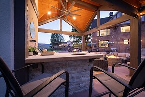 The Beatrice Estate 7 Bedroom Estate