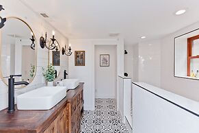 The Beatrice Estate 7 Bedroom Estate