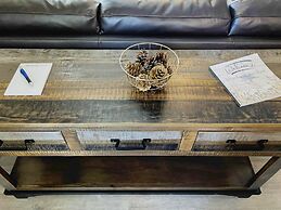 Grand Lodge 5 Bedroom Home