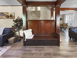 Grand Lodge 5 Bedroom Home