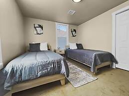 Grand Lodge 5 Bedroom Home