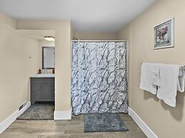 Grand Lodge 5 Bedroom Home