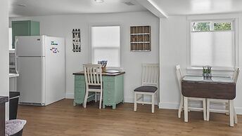 River City Hideaway 1 Bedroom Cottage