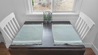 River City Hideaway 1 Bedroom Cottage