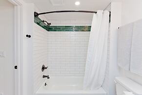 River City Hideaway 1 Bedroom Cottage