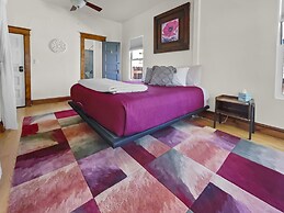 Reminiscent Downtown Cottage 2 Bedroom Cottage