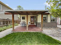 Reminiscent Downtown Cottage 2 Bedroom Cottage