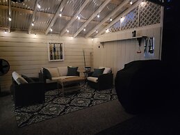 Redlands Oasis 2 Bedroom Home