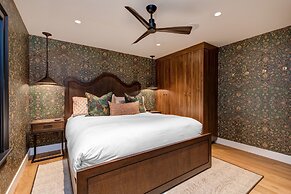 Blue Church Lodge G 2 Bedroom Condo