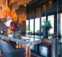 EDGE Central Pattaya By INH Global