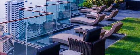 EDGE Central Pattaya By INH Global