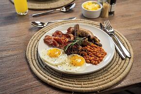 Room in Guest Room - Mmakuba Private Game Lodge, Superior Suite 4