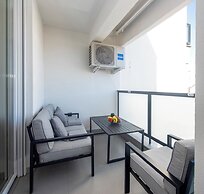 Jazine lux apartment E&T