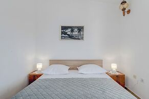 Seafront Apartments Marija