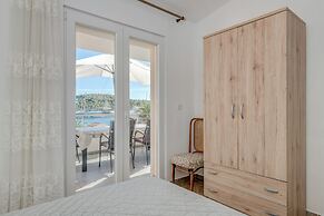 Seafront Apartments Marija