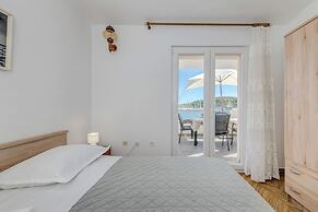 Seafront Apartments Marija