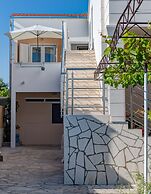 Seafront Apartments Marija