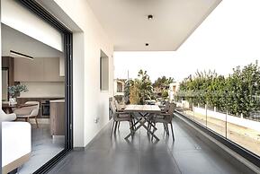 Phaedrus Living: Limassol Opalia Residences Amber