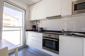 Carmona A com Vista Para a Piscina