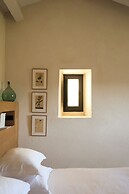 PRIEURÉ SAINT NICOLAS - LES MAISONS