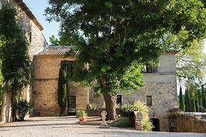PRIEURÉ SAINT NICOLAS - LES MAISONS