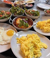 Milan Aventura Hotel