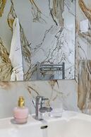 Avari Apartments - Princeton Collection