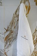 Avari Apartments - Princeton Collection