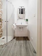 Bilbao ROOMS & KITCHEN Irala