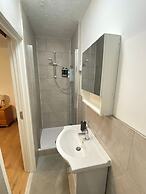 Meadows Way Guest House