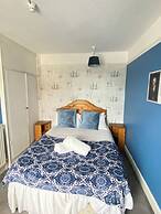 Meadows Way Guest House