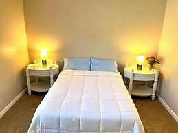 3 Bed Home 15 Minutes to Downtown Atlanta