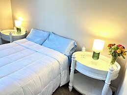 3 Bed Home 15 Minutes to Downtown Atlanta