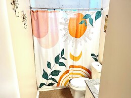 3 Bed Home 15 Minutes to Downtown Atlanta