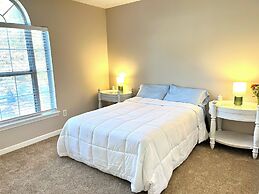 3 Bed Home 15 Minutes to Downtown Atlanta