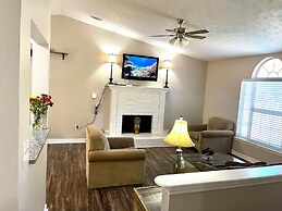 3 Bed Home 15 Minutes to Downtown Atlanta
