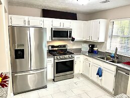 3 Bed Home 15 Minutes to Downtown Atlanta
