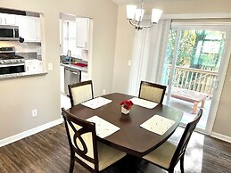 3 Bed Home 15 Minutes to Downtown Atlanta