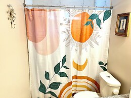 3 Bed Home 15 Minutes to Downtown Atlanta