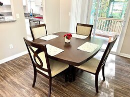3 Bed Home 15 Minutes to Downtown Atlanta