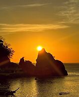 Porto Novo Anilao